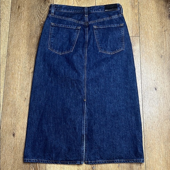 Goldsign Low Slung Dark Wash Midi Skirt Size 26 - Picture 4 of 9